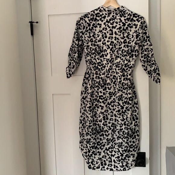 High-low Hem Dress - Picture 2 of 4